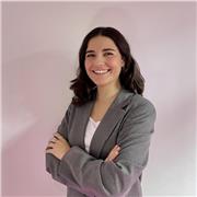 Psicóloga con 5 años de experiencia dando clase, tanto online como presencial.